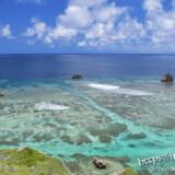 東平安名崎の海