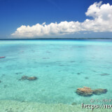 伊良部島のエメラルドの海