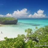 フナクスビーチとサンゴ礁の海
