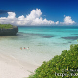 フナクスビーチとサンゴ礁の海