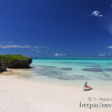 フナクスビーチとサンゴ礁の海