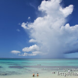 入道雲と雨のカーテン-フナクス-