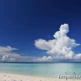 成長する入道雲-新城海岸-