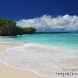 打ち寄せる波-砂山ビーチ-