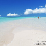 干潮時にできた砂の道