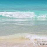 打ち寄せる波-渡口の浜-