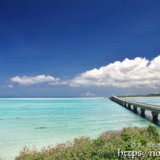 池間大橋と池間ブルーの海