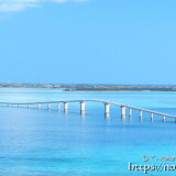 伊良部ブルーの海を渡る伊良部大橋