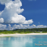 サンセットビーチの上の入道雲