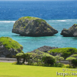 奇岩（ノッチ）が並ぶ海-大神島