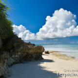 干潮時に現れる小さな浜-来間島猫の舌ビーチ