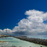 爆発する入道雲