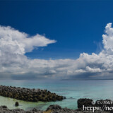 入道雲と雨のカーテン