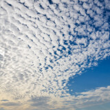 ヴェールのような美しいひつじ雲