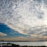 空を覆うひつじ雲