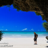 洞窟のあるビーチ-曲元の浜