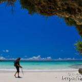 洞窟のあるビーチ-曲元の浜