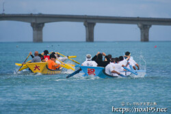 沖合での接戦-狩俣海神祭