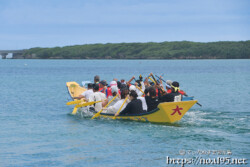 ぶつかりそうな接戦-狩俣海神祭