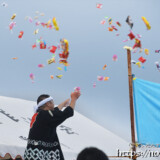 宙を舞うたくさんのお菓子--狩俣海人祭