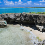 西平安名崎最北端にある小さな浜