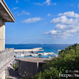 高台から見る海と漁港の風景-佐良浜漁港