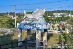 池間島「カツオ公園」のカツオ