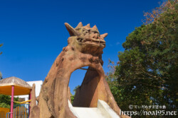 宮古島「盛加越公園」のシーサー