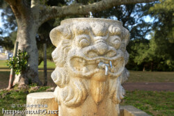 宮古島「カママ嶺公園」水飲み場のシーサー