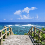 珊瑚礁の海と遊歩道-インギャーマリンガーデン