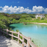 入江を巡る遊歩道-インギャーマリンガーデン