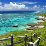 珊瑚礁の海と遊歩道-インギャーマリンガーデン