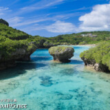 遊歩道脇の海-インギャーマリンガーデン