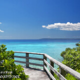 遊歩道から見る青い海-狩俣・八光湾