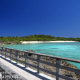 八光湾沿いの遊歩道-狩俣