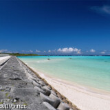 干潮の時に姿を見せるビーチ-下地島17END
