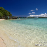 ビーチに打ち寄せる波-トゥイヤーヌヒダ