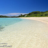 ビーチに打ち寄せる波-トゥイヤーヌヒダ