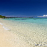 ビーチに打ち寄せる波-トゥイヤーヌヒダ