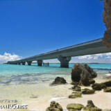 間近に見える池間大橋-マサカダツ