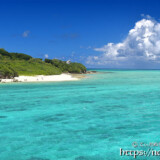 池間大橋から見る池間ブルーの海とオハマ