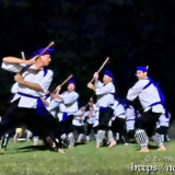 迫力満点の棒踊り-野原マストリャー