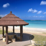 ビーチの東家-パイナガマビーチ