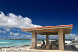 海辺の東家-来間漁港