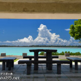 東家から見る青い海と入道雲-川満漁港