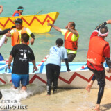 【ムトゥ対抗第1レース】踊って勝利を喜ぶアギマスムトゥチーム-池間島海神祭